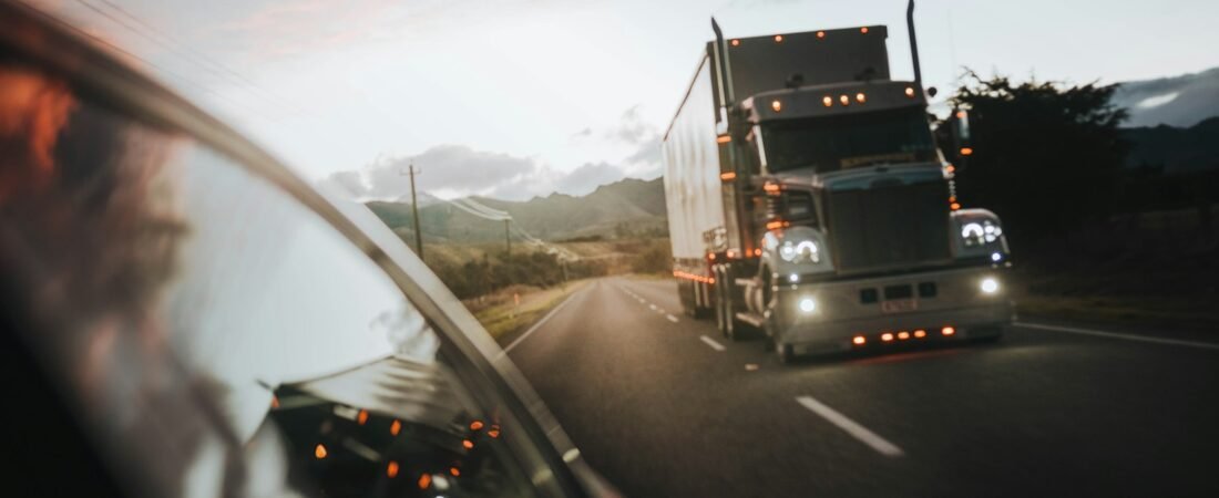 Commercial Truck Accident Lawyer — Get Quotes & Apply Online